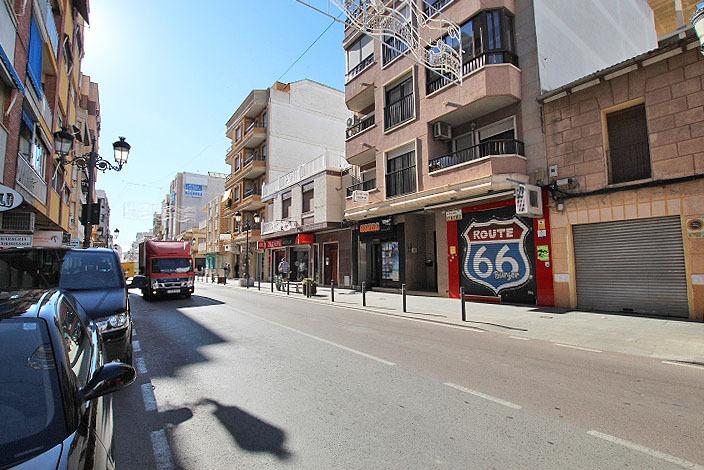 Villa for Sale in San Miguel de Salinas, Alicante