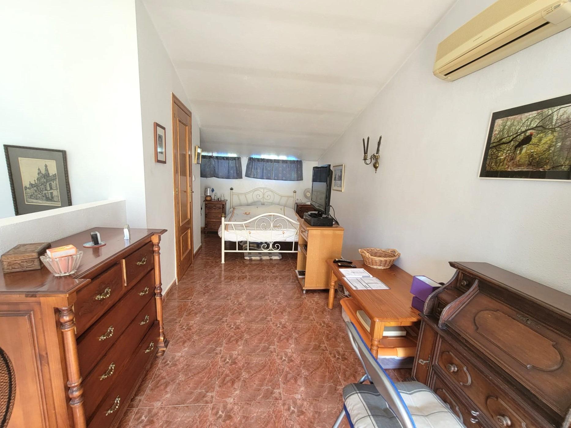 Villa for Sale in San Miguel de Salinas, Alicante