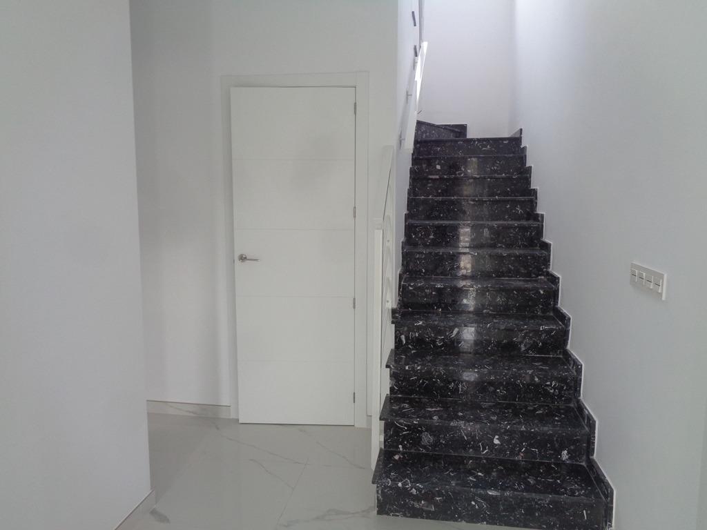 NEW BUILD VILLAS IN PINOSO