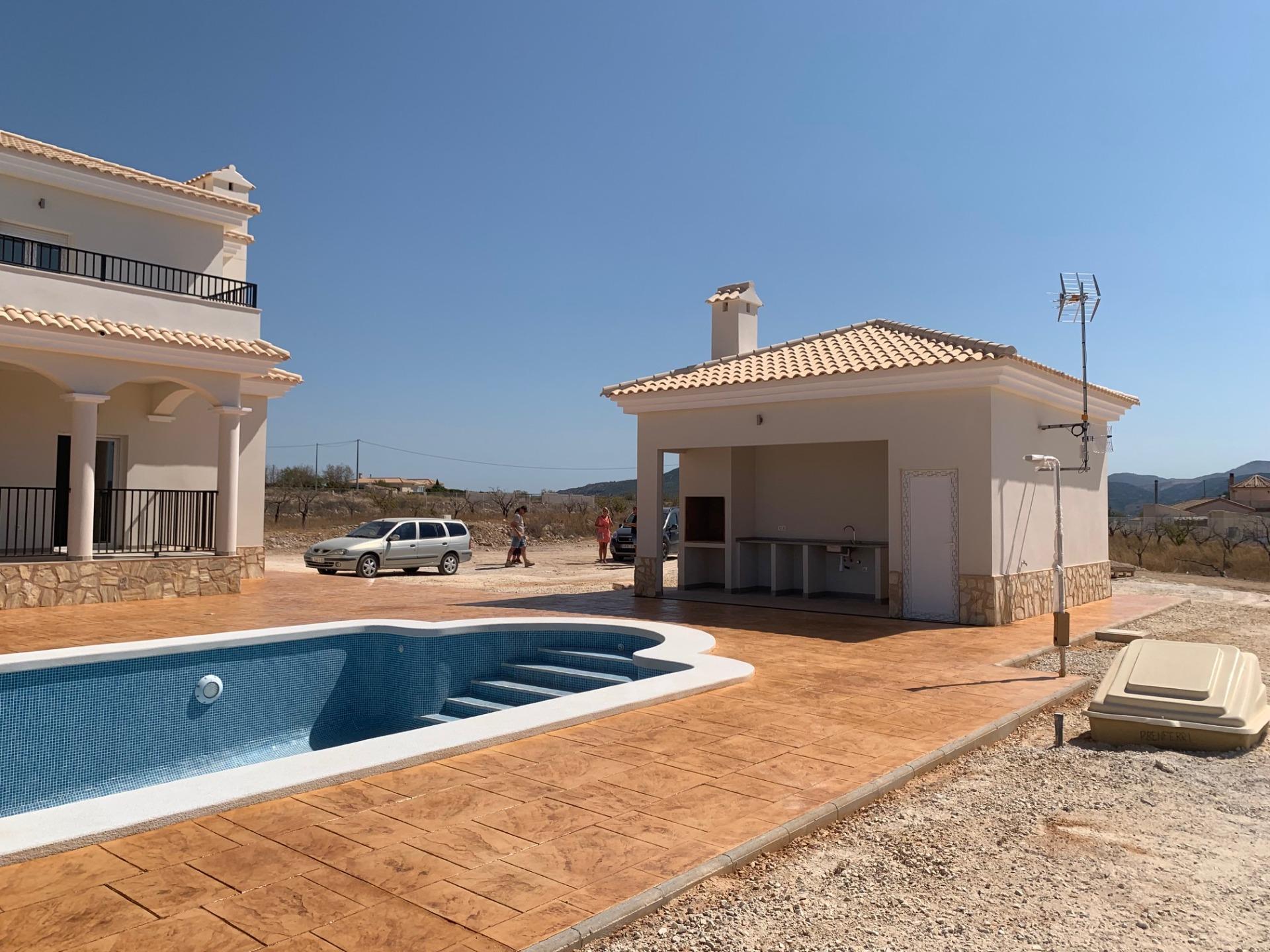 NEW BUILD VILLAS IN PINOSO