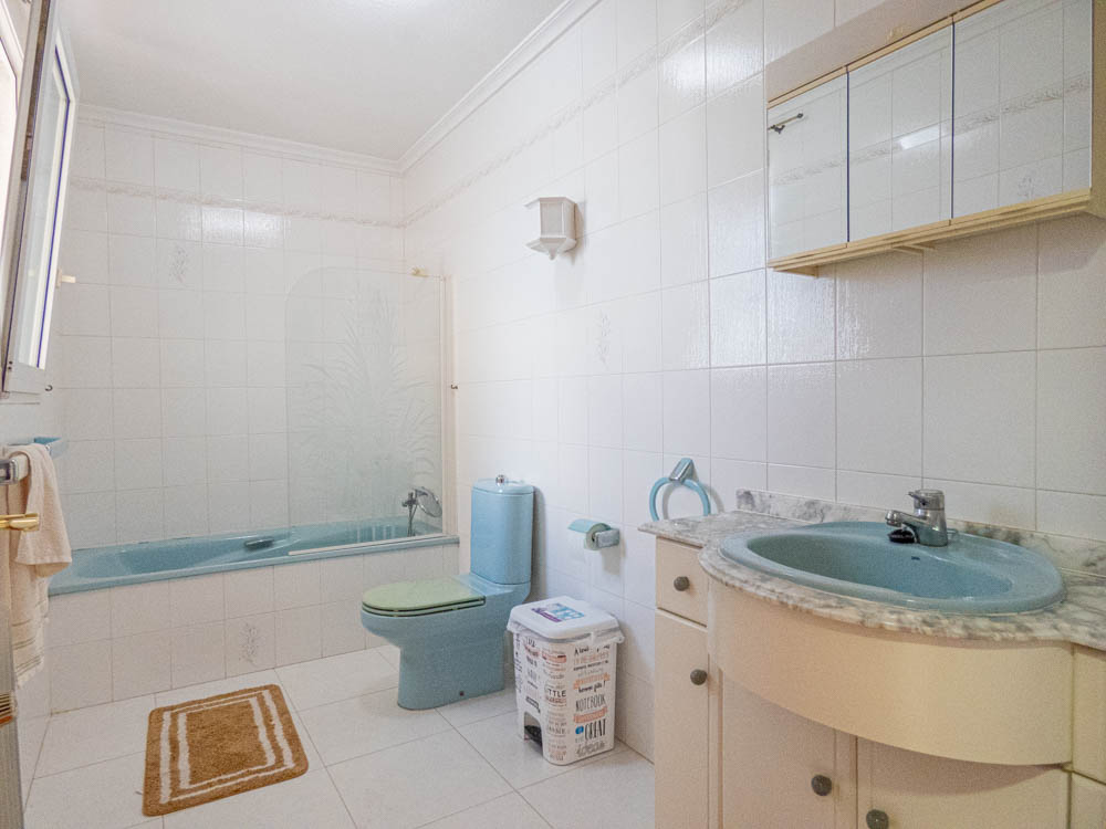 Villa for Sale in San Miguel de Salinas, Alicante