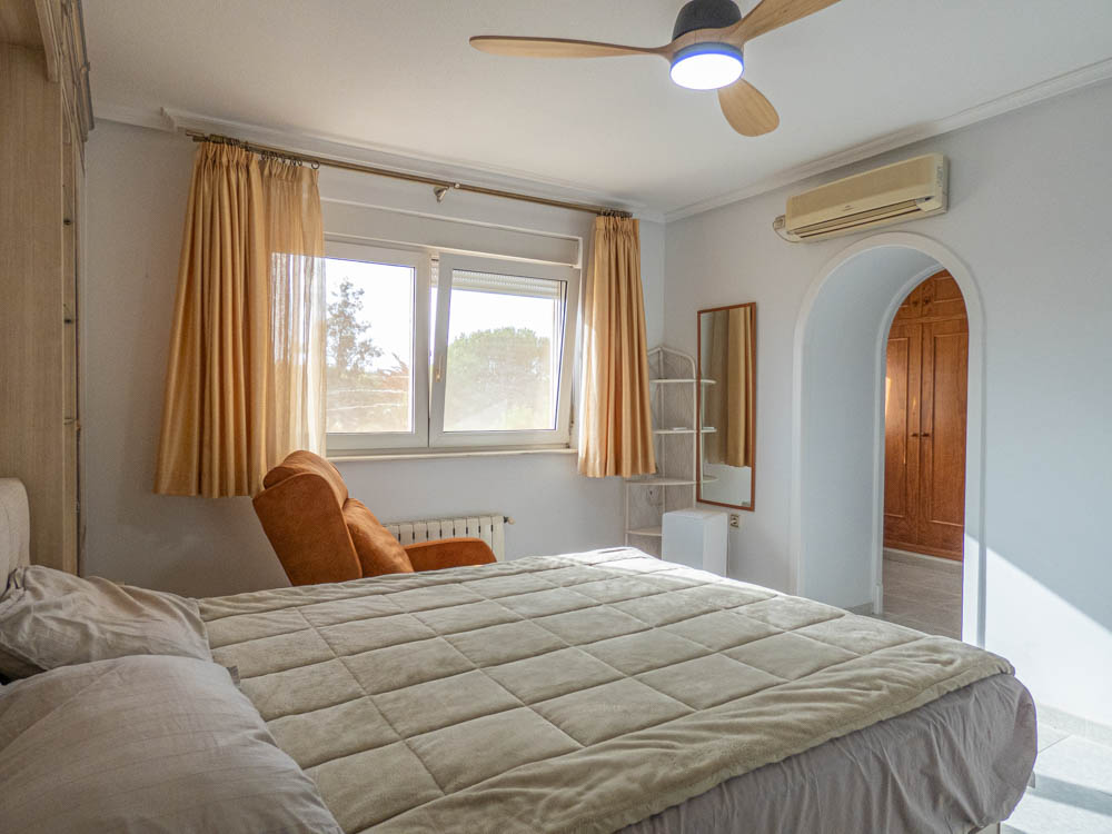 Villa for Sale in San Miguel de Salinas, Alicante