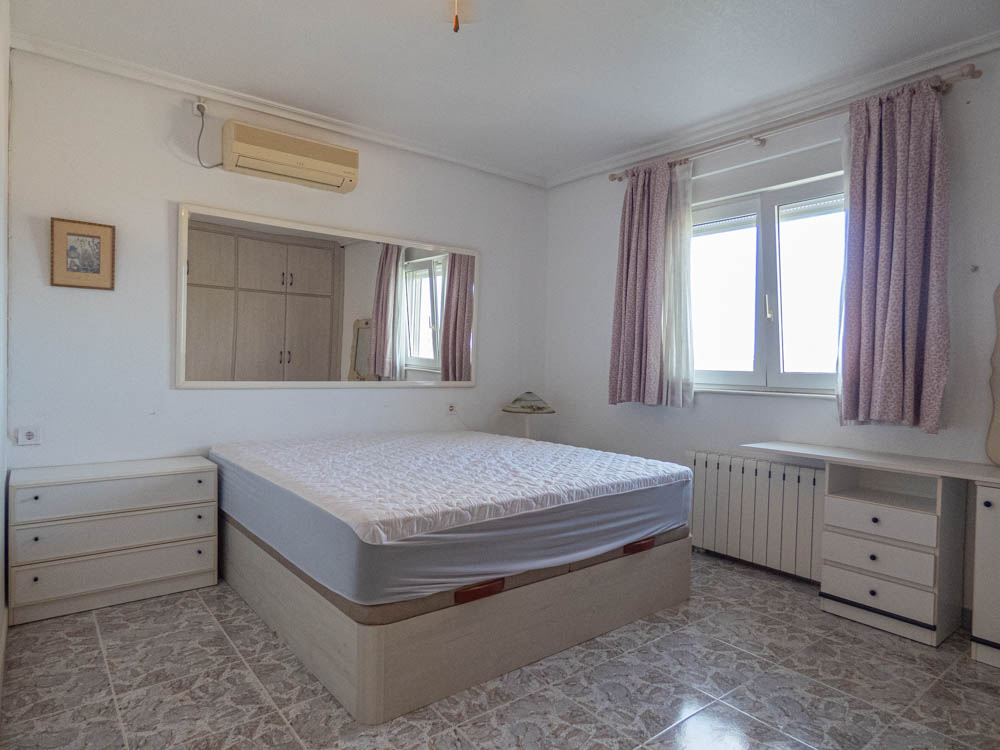 Villa for Sale in San Miguel de Salinas, Alicante