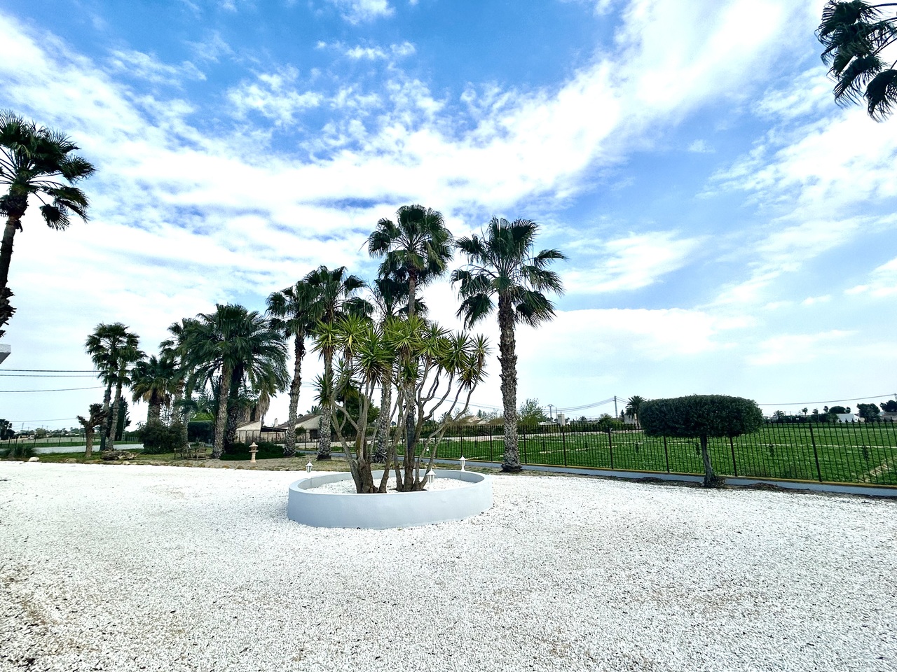 Villa for Sale in Catral, Alicante