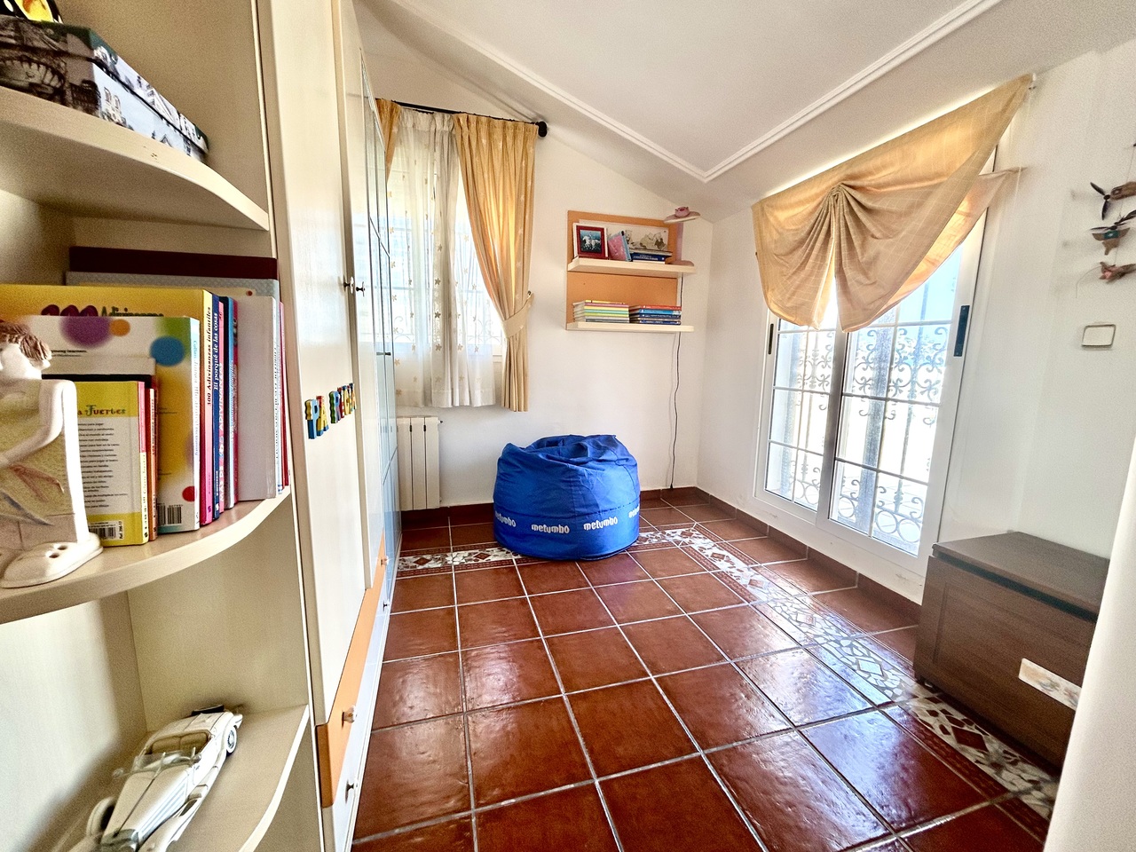 Villa for Sale in La Mata, Alicante