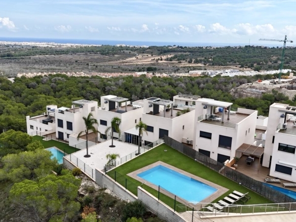 Apartment for Sale in San Miguel de Salinas, Alicante