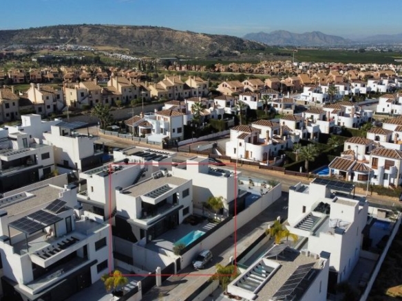 Villa for Sale in Algorfa, Alicante