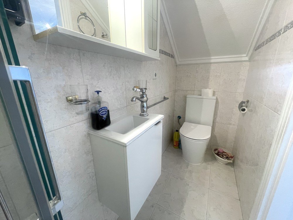 Bungalow for Sale in Benijofar, Alicante