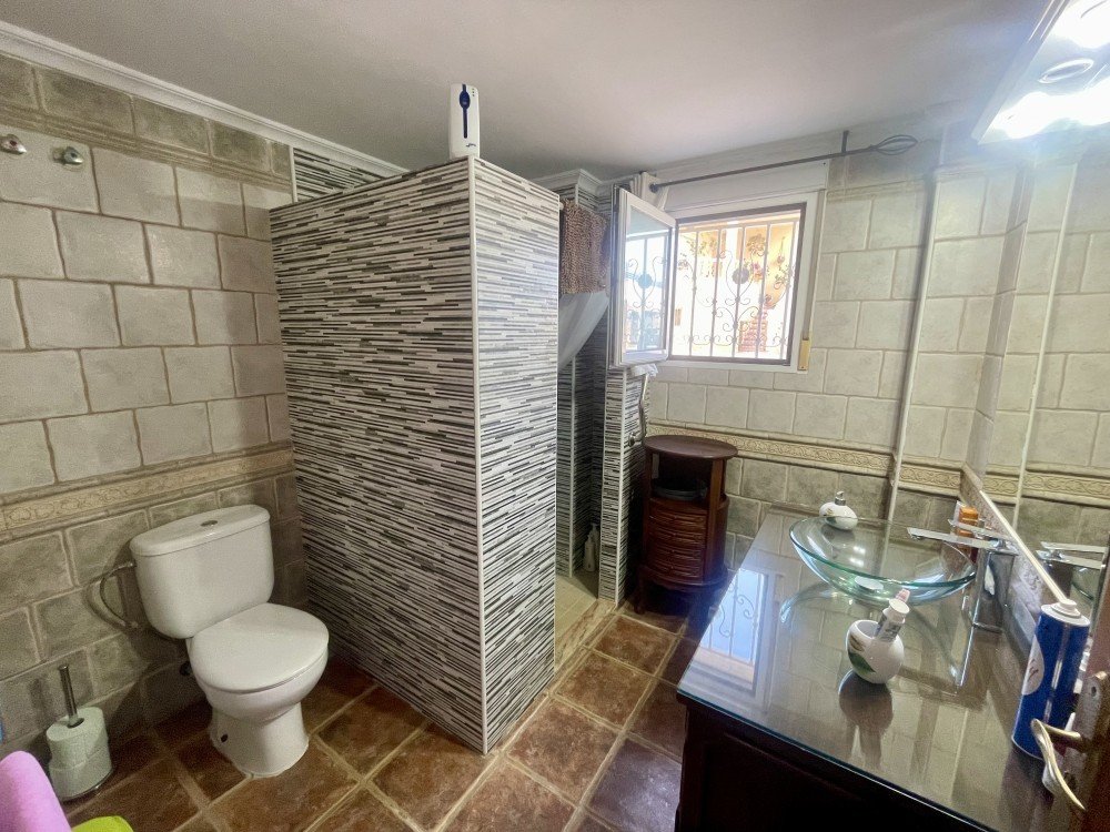 Villa for Sale in Formentera del Segura, Alicante