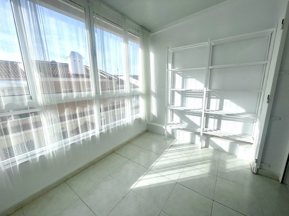 Bungalow for Sale in Benijofar, Alicante