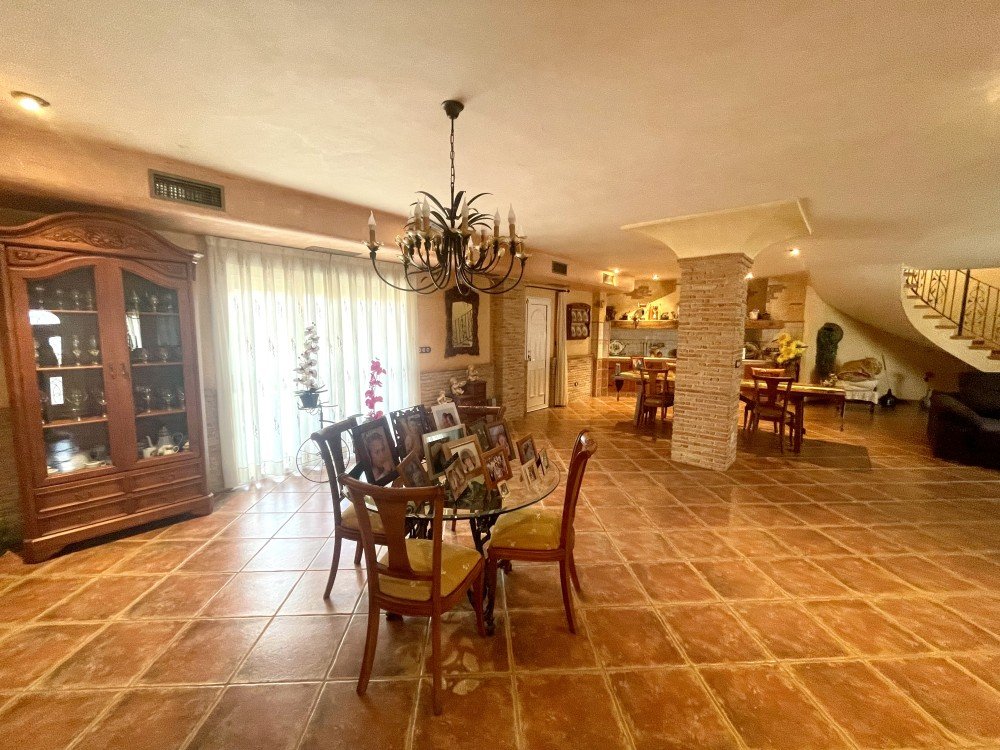 Villa for Sale in Formentera del Segura, Alicante