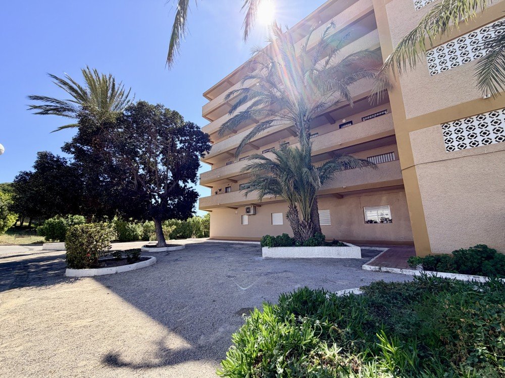 Apartment for Sale in Guardamar del Segura, Alicante