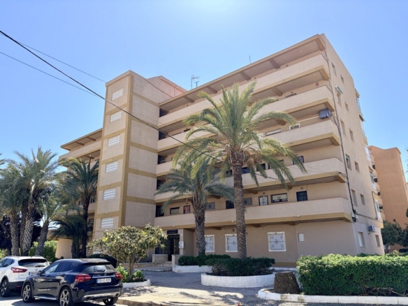 Apartment for Sale in Guardamar del Segura, Alicante