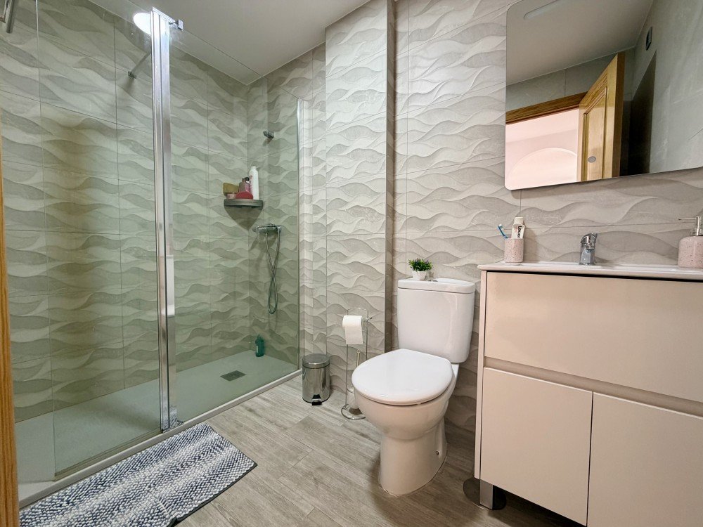 Apartment for Sale in Guardamar del Segura, Alicante