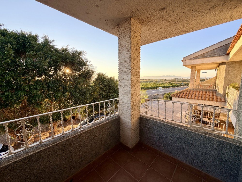 Town House for Sale in Formentera del Segura, Alicante