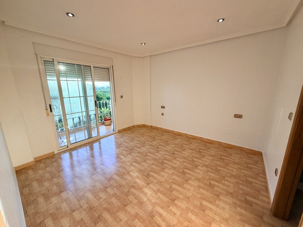 Town House for Sale in Formentera del Segura, Alicante