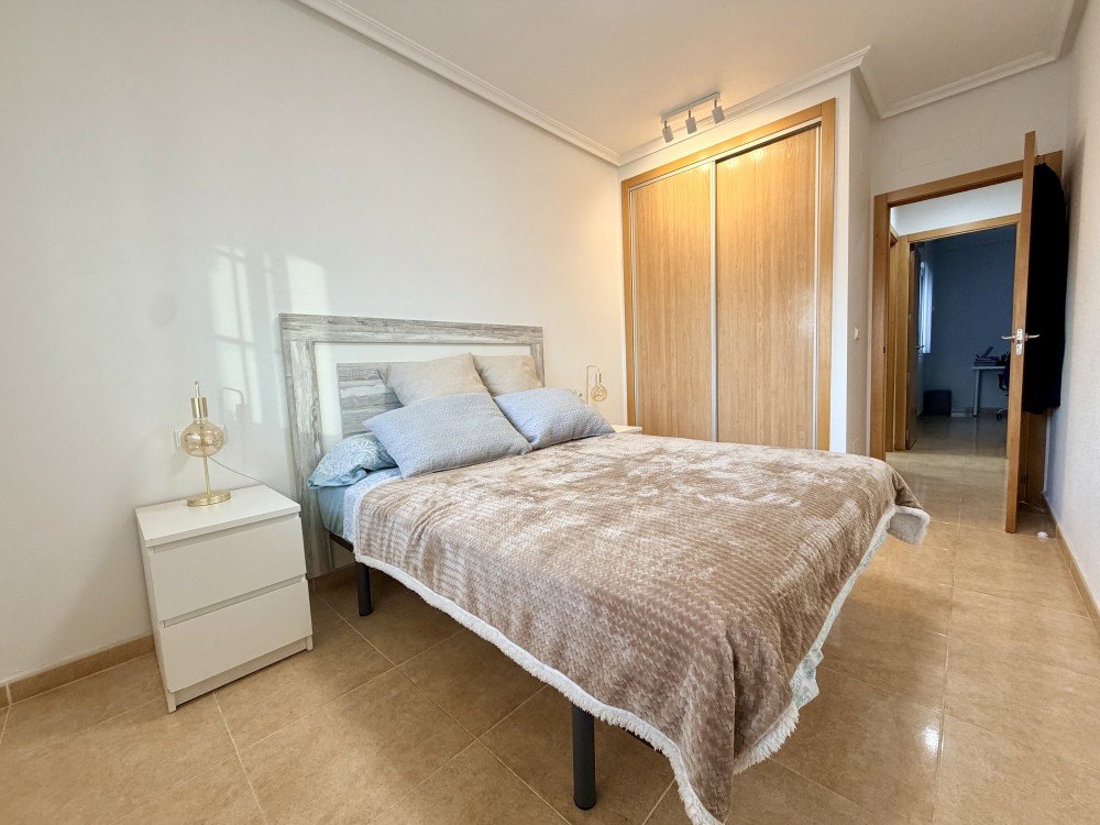 Apartment for Sale in Dolores, Alicante