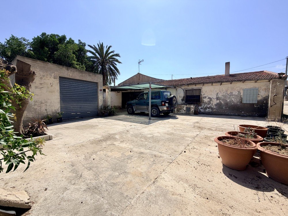 CSH224-4 Country House for Sale in La Marina, Alicante
