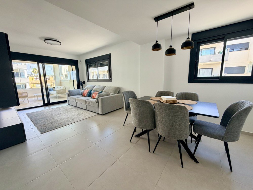 Apartment for Sale in Orihuela Costa, Alicante