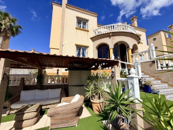 Town House for Sale in Orihuela Costa, Alicante