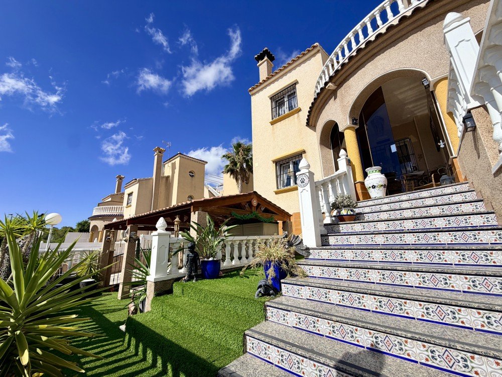 Town House for Sale in Orihuela Costa, Alicante