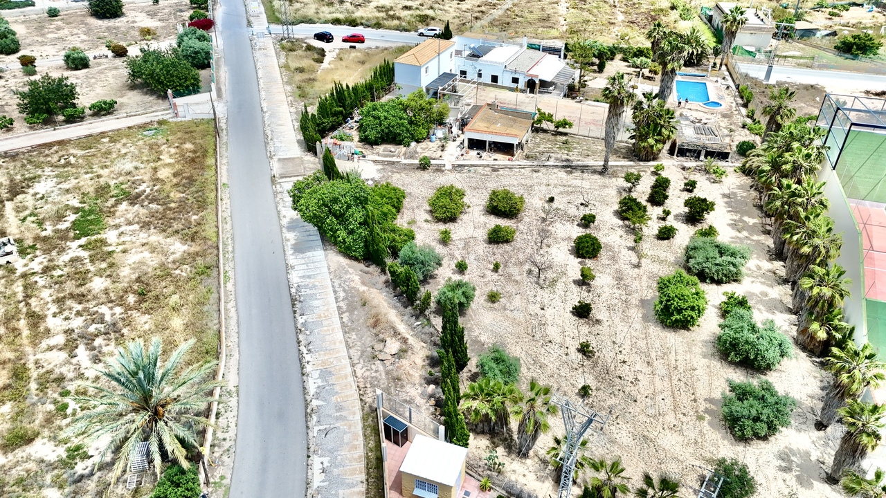 Villa for Sale in Los Montesinos, Alicante
