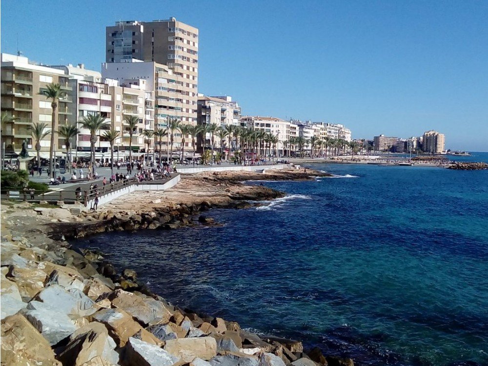 Apartment for Sale in Torrevieja, Alicante