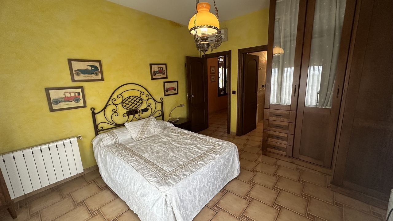 Town House for Sale in San Miguel de Salinas, Alicante