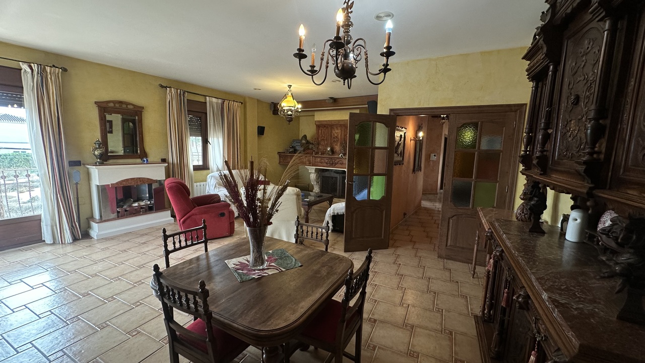 Town House for Sale in San Miguel de Salinas, Alicante