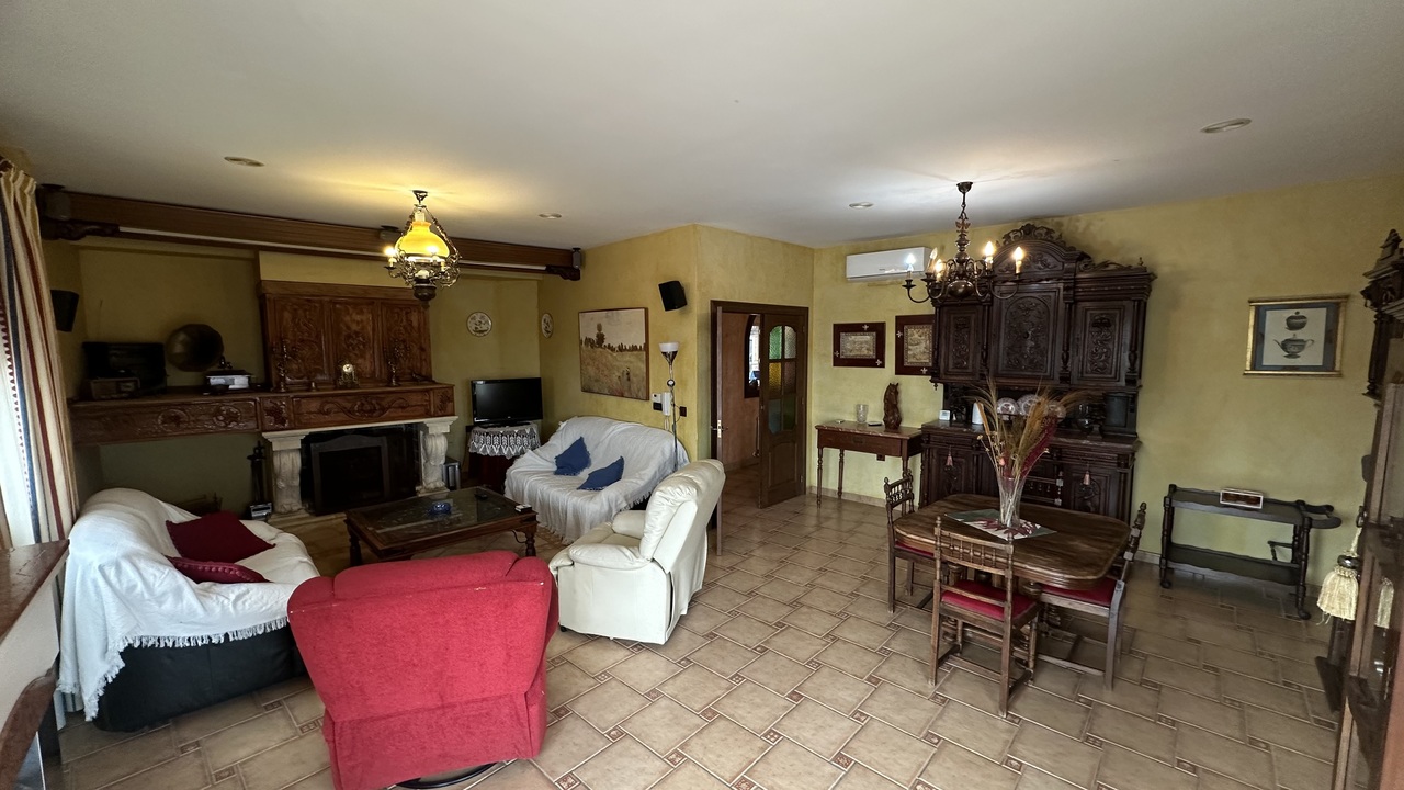 Town House for Sale in San Miguel de Salinas, Alicante