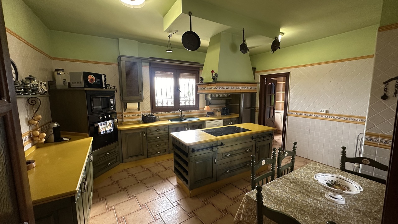 Town House for Sale in San Miguel de Salinas, Alicante