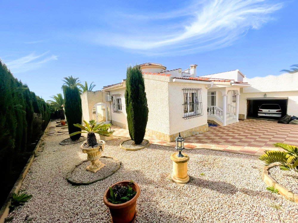 Villa for Sale in Ciudad Quesada, Alicante
