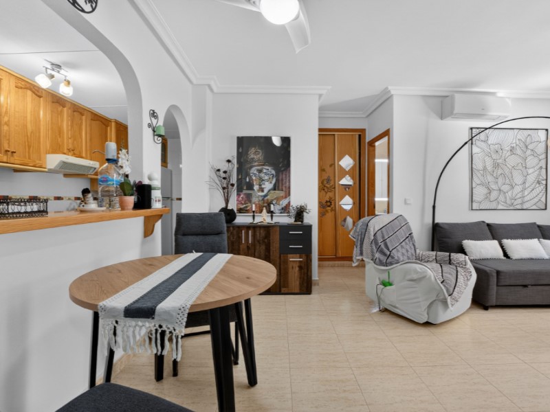 Bungalow for Sale in Orihuela, Alicante