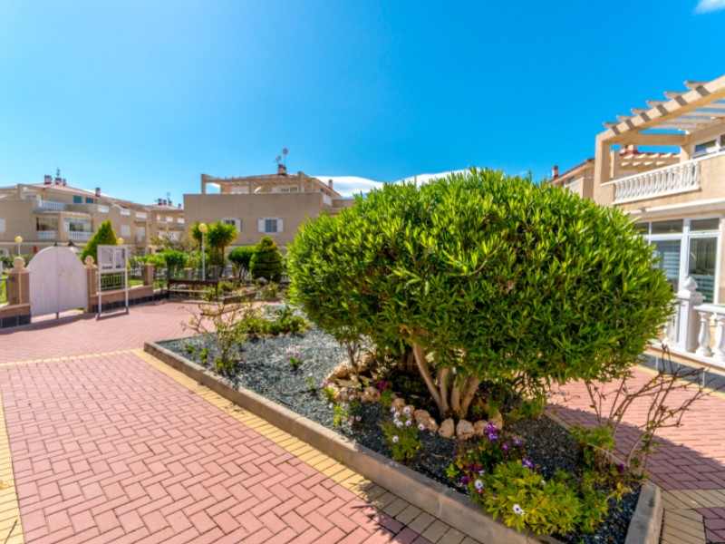 Bungalow for Sale in Orihuela, Alicante