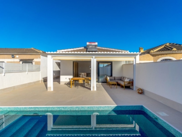 Villa for Sale in Torrevieja, Alicante