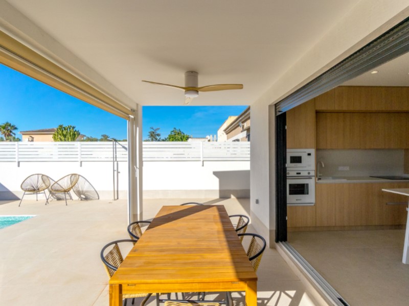 Villa for Sale in Torrevieja, Alicante