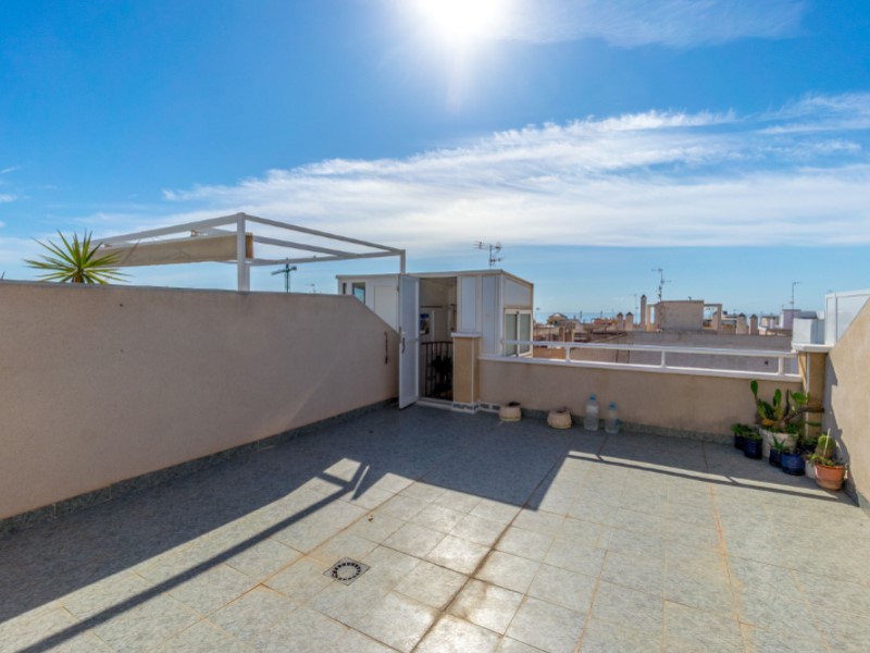 Penthouse Penthouse for Sale in Torrevieja, Alicante