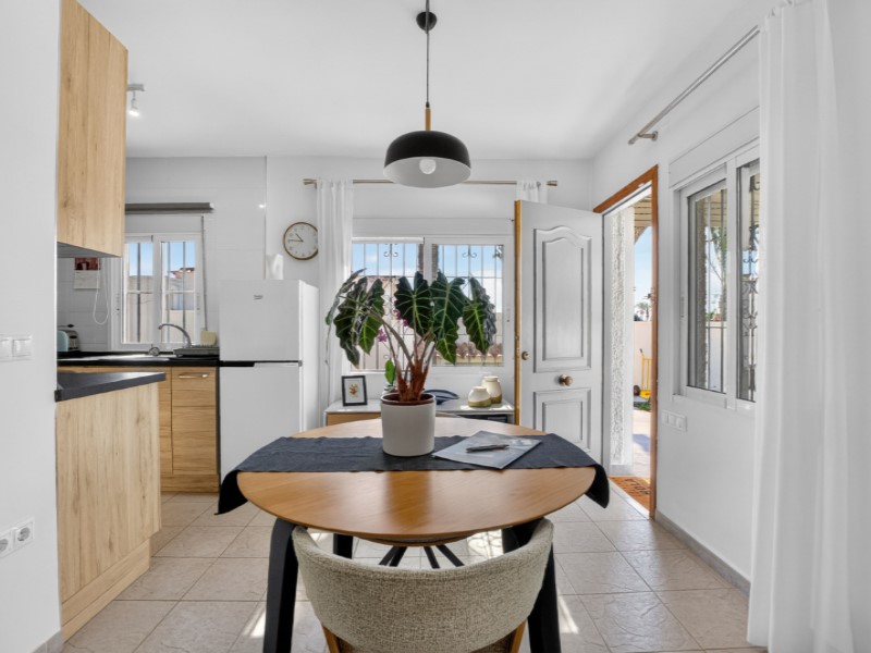 Villa for Sale in Torrevieja, Alicante