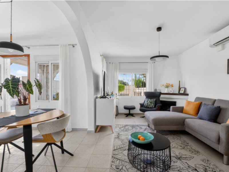 Villa for Sale in Torrevieja, Alicante