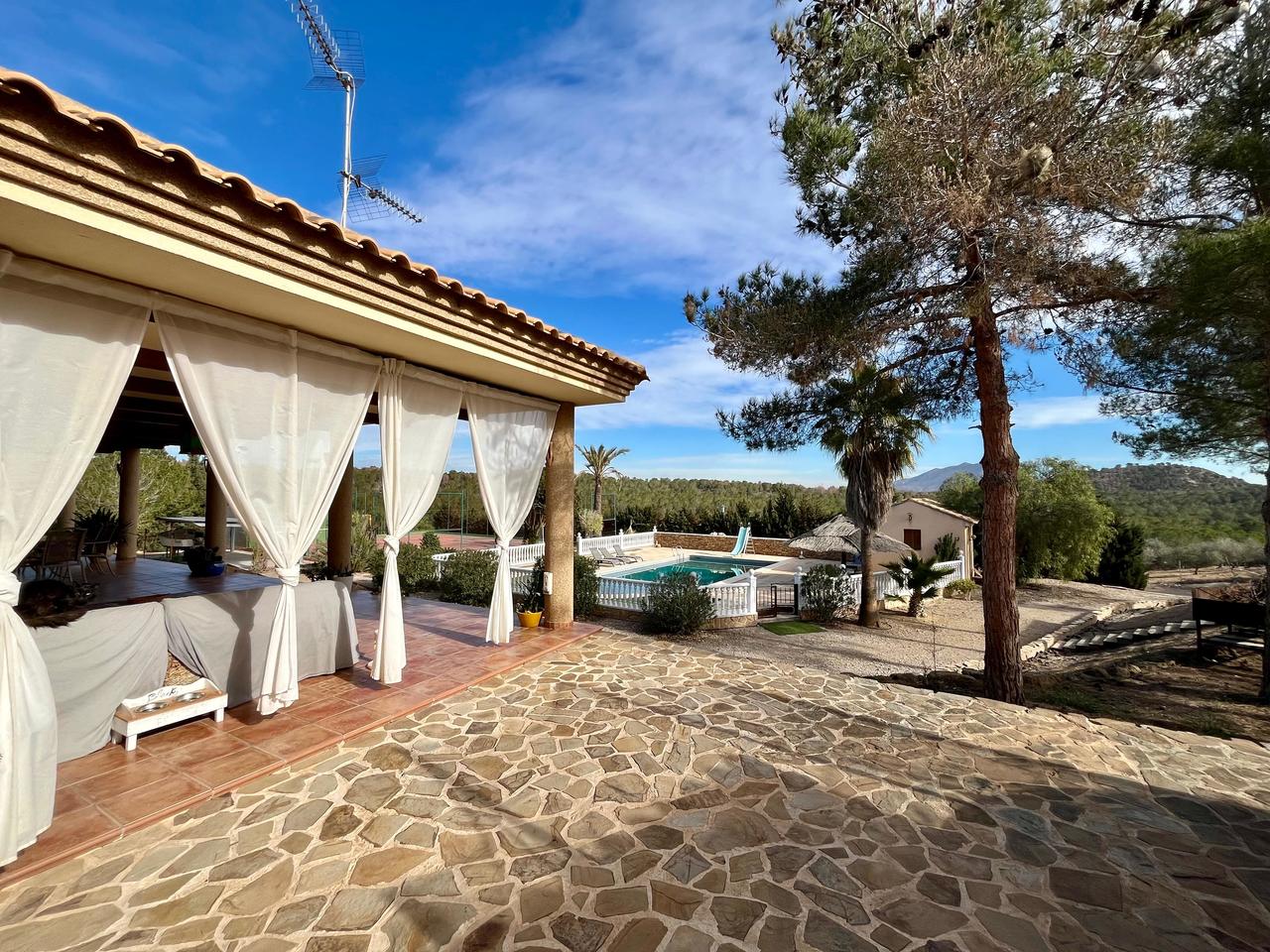 Villa for Sale in El Esparragal, Murcia