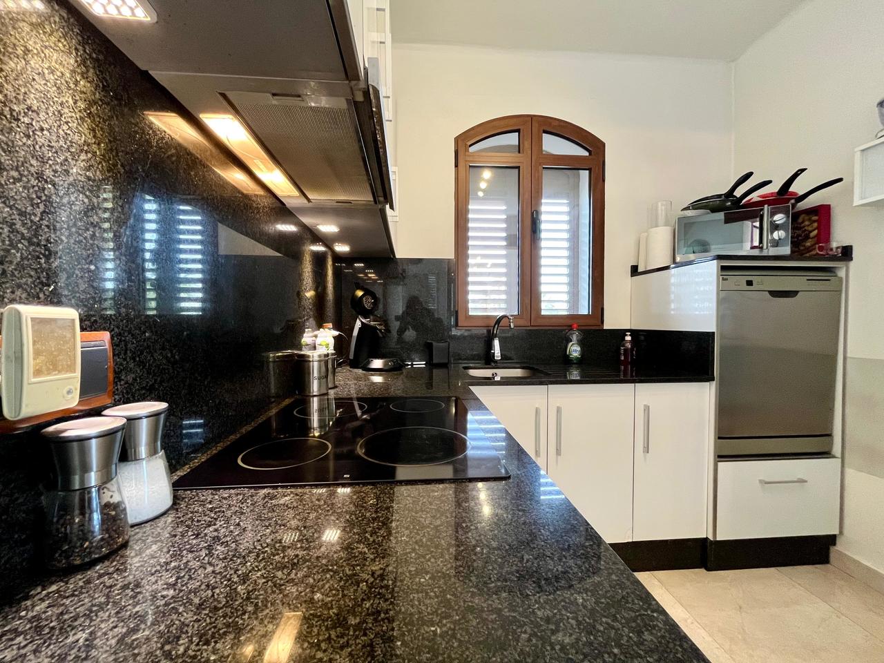 Villa for Sale in Villamartin, Alicante