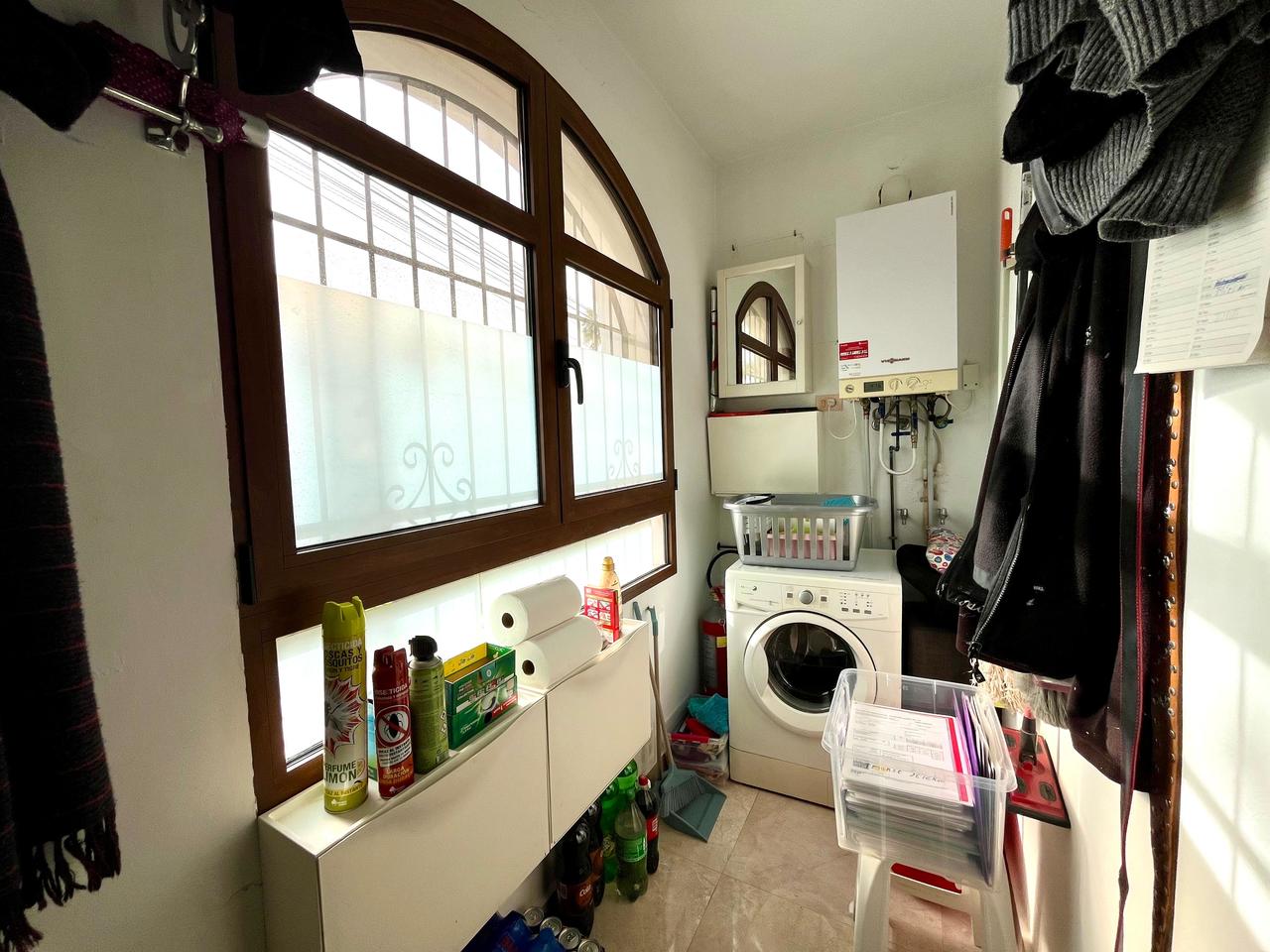 Villa for Sale in Villamartin, Alicante