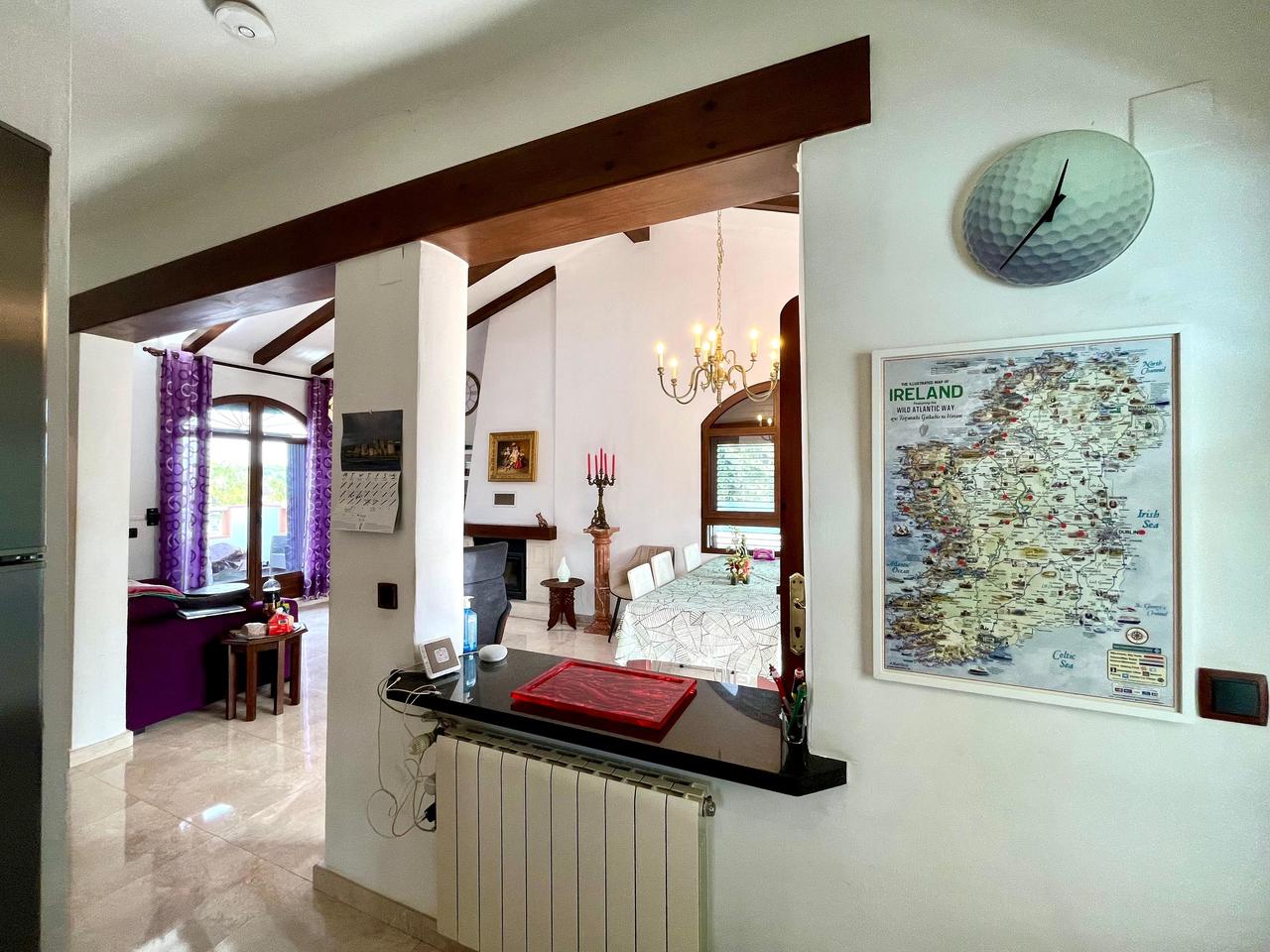 Villa for Sale in Villamartin, Alicante