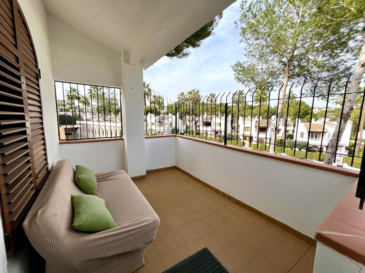 Villa for Sale in Villamartin, Alicante