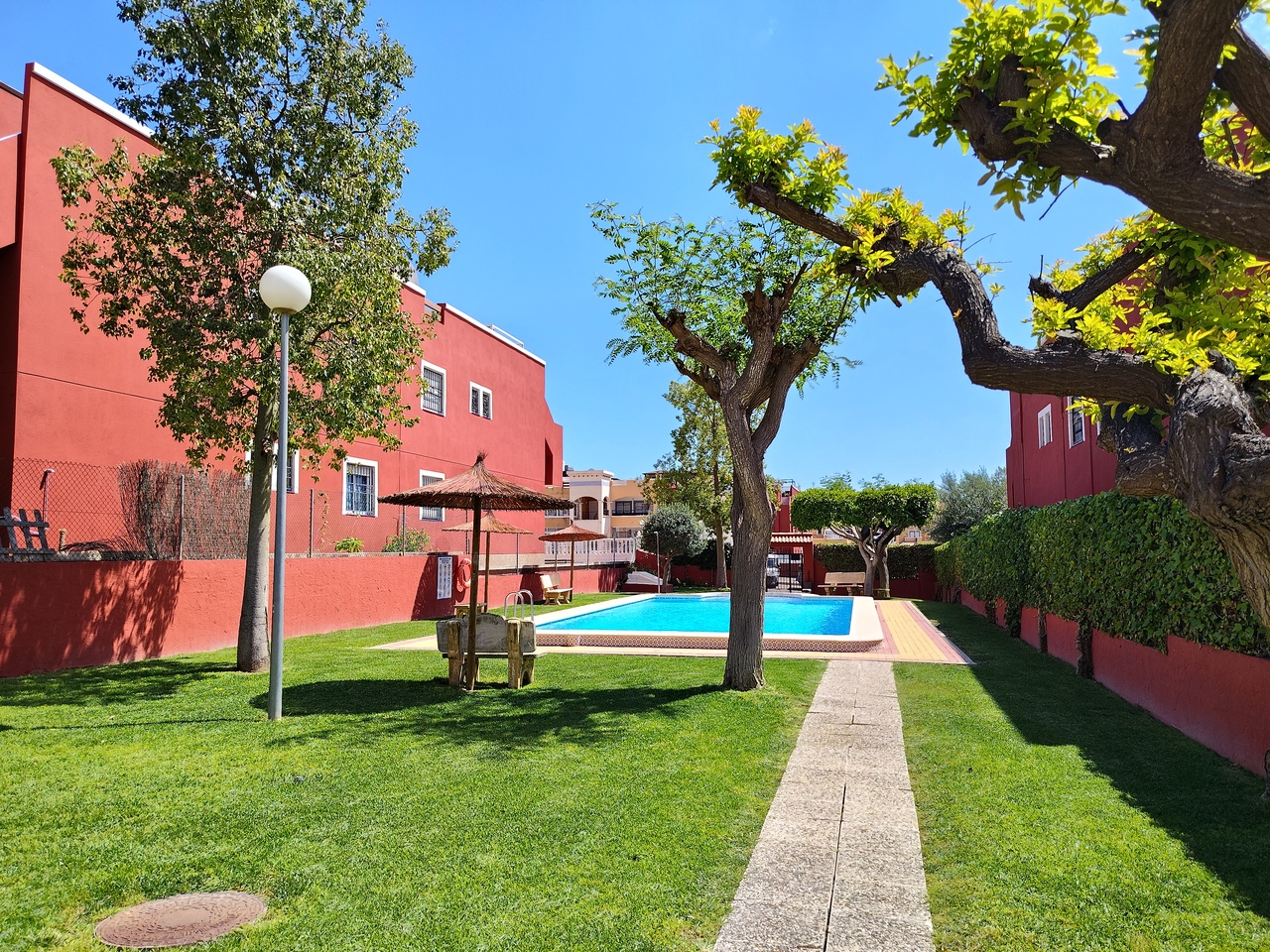 Apartment for Sale in Los Altos, Alicante