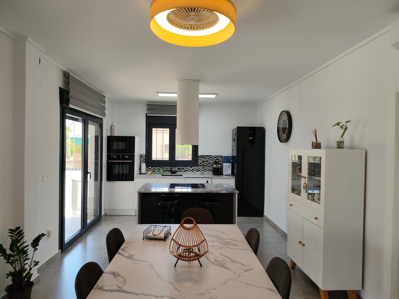 Villa for Sale in Los Montesinos, Alicante
