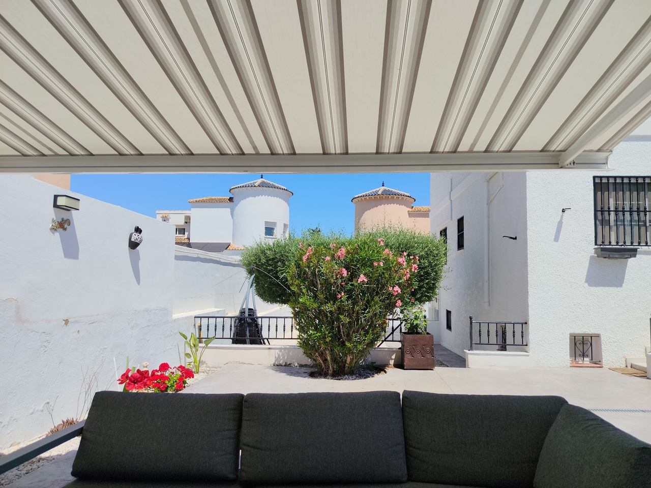 Villa for Sale in San Miguel / Vistabella Golf, Alicante
