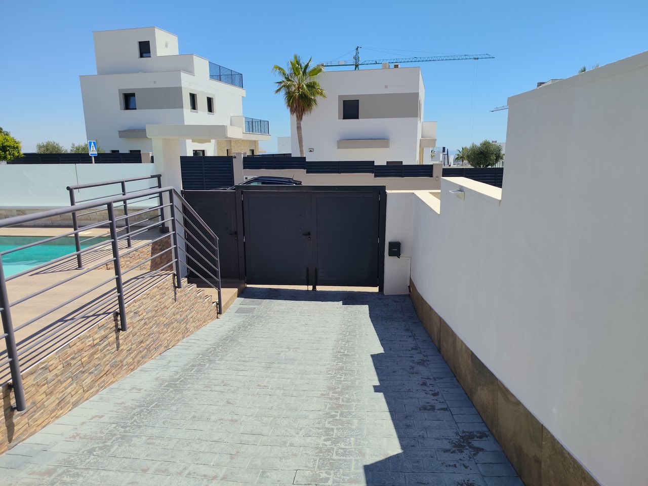 Villa for Sale in San Miguel de Salinas, Alicante