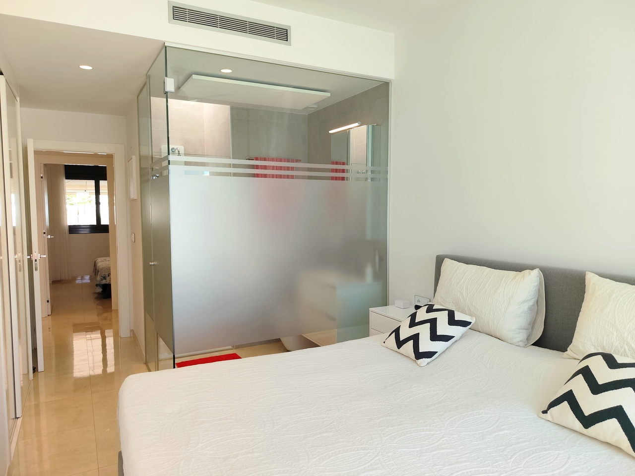 Villa for Sale in San Miguel de Salinas, Alicante