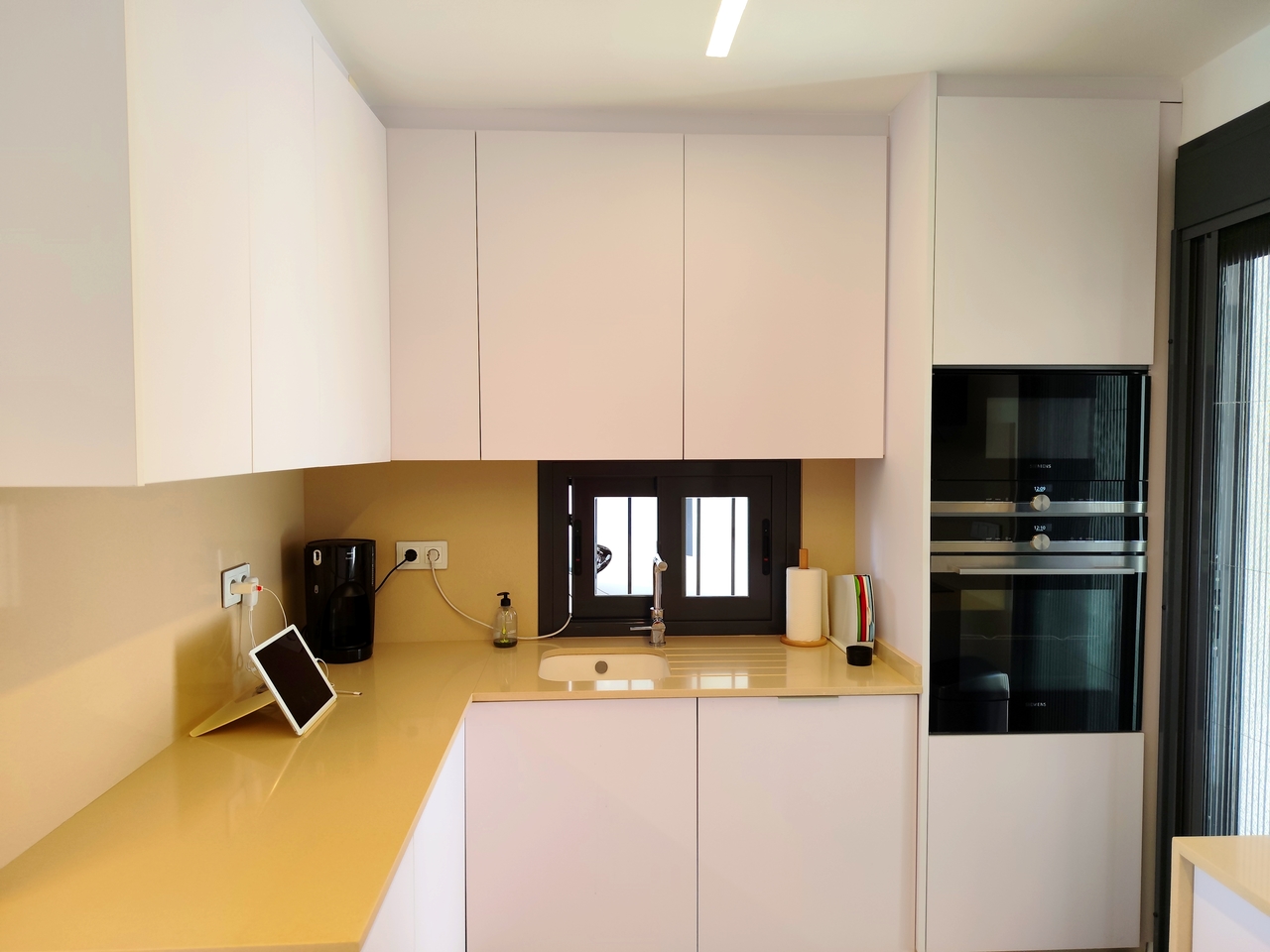 Villa for Sale in San Miguel de Salinas, Alicante